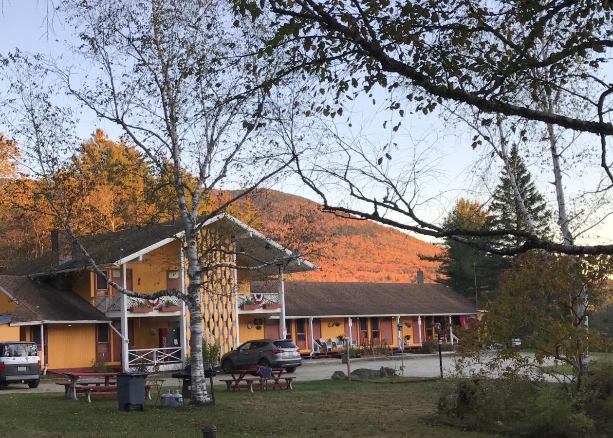 Snowdon Chalet Motel Londonderry Экстерьер фото