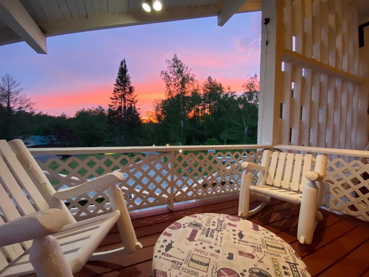 Snowdon Chalet Motel Londonderry Экстерьер фото